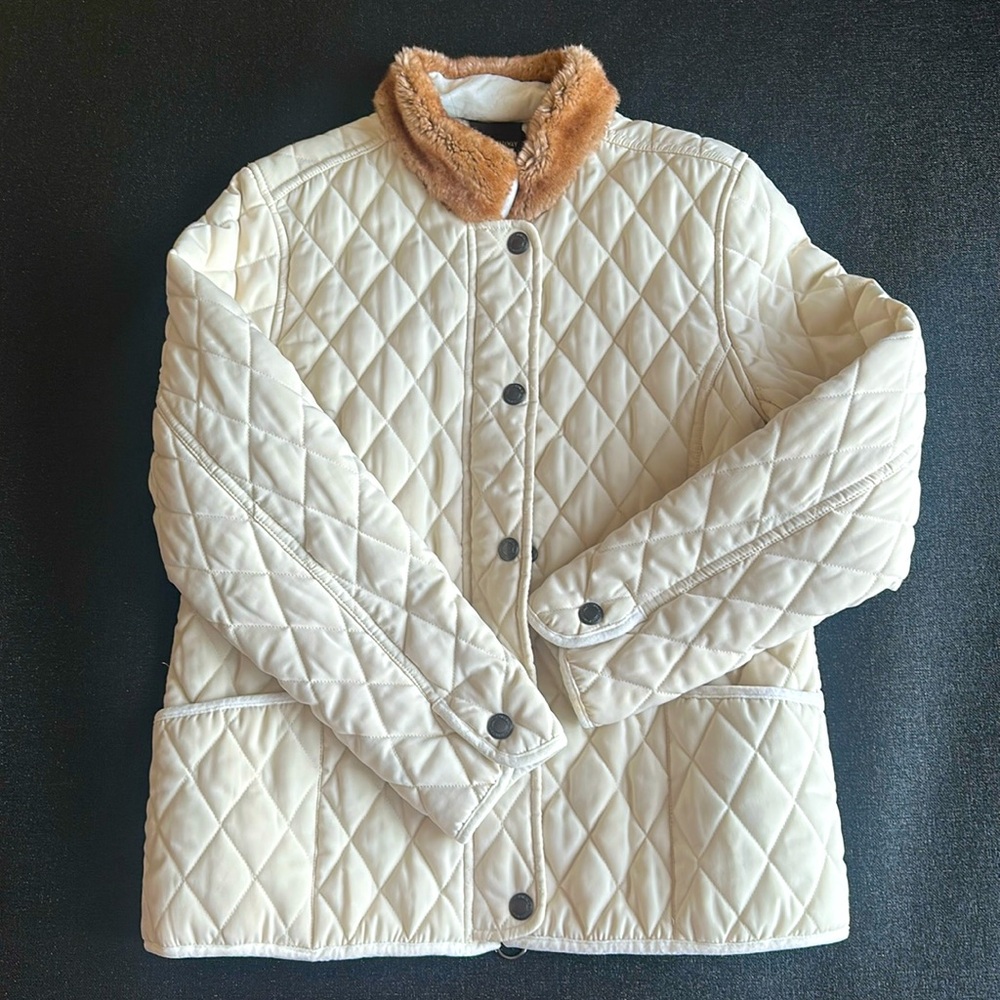 Lady Hathaway design Studios Quilted white Jacket in Large